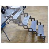 4-Step Collapsible Metal Steps