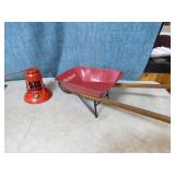 Dietz Lantern and Mini Wheelbarrow