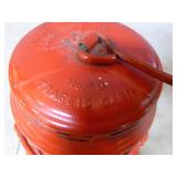 Dietz Lantern and Mini Wheelbarrow