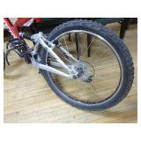 Warp Giant DS2 Trail Bicycle