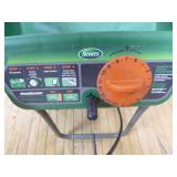 Scotts Turf Builder Edge Guard Spreader
