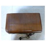 Vintage 1939 Zenith Wood Table Radio