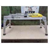 Folding Metal Step Stool with Work Tray