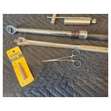 3/8" Torque Wrench, 1/2" Breaker Bar, Window Removal Tool, Etc.