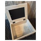 Decorative Lamp and Storage Box