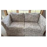 floral pattern loveseat