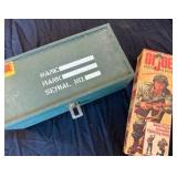 vintage GI Joe Figurines with Footlocker, Clothing