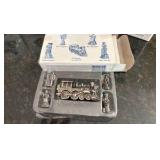 The Americana figurine collection along with the pewter collection in boxes
