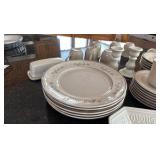 Newcor Stoneware Set of Dishes