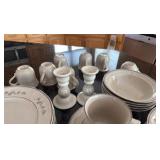 Newcor Stoneware Set of Dishes