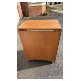 Oak stereo/book case cabinet on wheels with adjustable shelves