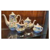 Victorian Garden designed by Hardy Amie’s coffee and tea service along with a San Marco garden style candy container