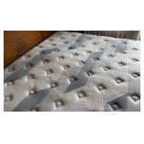 King size Oak headboard board from Thomasville with Serta comfort hybrid blue fusion firm mattress and boxspring