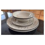 Newcor Stoneware Set of Dishes