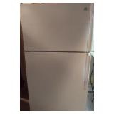 Roper refrigerator freezer by Worldpool Corporation