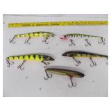 (5) Musky Lures