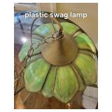 Tiffany-Style Green Pendant Lamp Brass Cap - 60W Max
