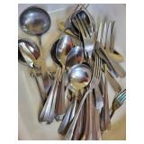 Quikut Stainless USA Flatware Set - Assorted Spoons, Forks & Knives