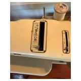 Bernina Record 730 Sewing Machine w/ Case Pedal Manual Accessories