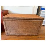 Wicker Storage Trunk Blanket Chest Wood Lined 35x20x21 Good