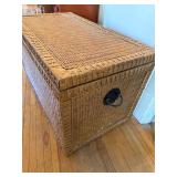 Wicker Storage Trunk Blanket Chest Wood Lined 35x20x21 Good