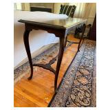 Vintage Mahogany Finish Console Sofa Table Queen Anne Style Good
