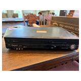 Panasonic DMR-EZ48V VHS DVD Recorder Combo Digital Tuner Good