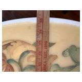 Round Florentine Style Painted Coffee Table 35in Gilt Pedestal Base