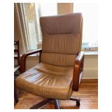 Vintage High Back Swivel Office Chair Wood Arms Casters Good Cond