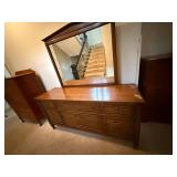 Traditional Wood 9 Drawer Dresser With Mirror 64 In Wide Good Cond