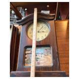 Vintage Clock top needs to be reattached