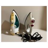 Panasonic & Black & Decker Irons (Lot of 2) - Auto Off & Quick 'N Easy 480