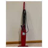 Dirt Devil Simpli-Stik Vacuum Cleaner - 120V 60Hz 1.25A with Replacement Filter & Bags