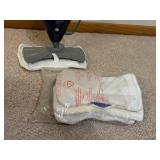 Shark Euro-Pro Steam Mop S3202 - 120V, 60 Hz, 1550W ETL Listed