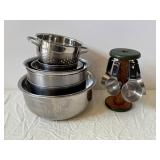 Assorted Stainless Steel Mixing Bowls & Colanders Set with Wood Stand