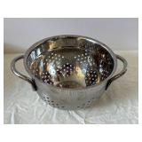 Assorted Stainless Steel Mixing Bowls & Colanders Set with Wood Stand