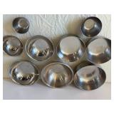 Assorted Stainless Steel Mixing Bowls & Colanders Set with Wood Stand