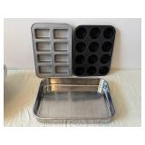 Assorted Bakeware Set - Muffin Pans, Cake Pans, Loaf Pan and Casserole Dishes