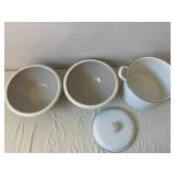 Made in Italy MarketPlace Teal Enamel Bowls (Set of 3) & White Enamel Stock Pot