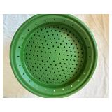 Egglettes & Assorted Storage Containers - Lids, Cups & Accessories (Multicolor)