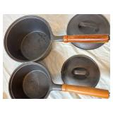 Cast Iron Cookware Set - 2 Pots with Lids & Grill Pan (Lot of 3)