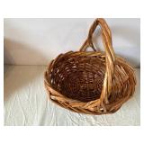 Country Woven Collection Wicker Baskets - Assorted Sizes & Styles