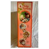 Kenner Baby Apricot Doll No. 26420 - Strawberry Shortcake World (Ages 3 and Up)