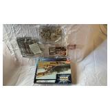Star Wars Episode I Podracer Kit (AMT/ERTL) & Queen Amidala Collectible Figure