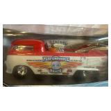 Racing Champions Chase The Race 2002 Edition VW Pickup - 1:24 Die-Cast Replica
