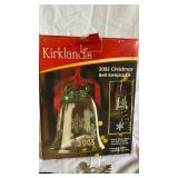 Flicker N Glow Illuminated Ornament Stand with Glass Ornament - Rauch Holiday Decor