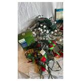Philips 100 Mini Lights Green Indoor/Outdoor Holiday Time 50 Cool White LED Mini Lights 20 Lights