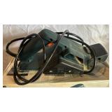 Black & Decker Planer 3 1/4 in (82 mm) & Finishing Sander BO4510