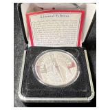 1 TROY OZ .999 FINE SILVER TRIBUTE IN LIGHT 9/11 ROUND IN BOX