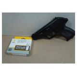 Gamo P23 Automatic CO2 Pistol with CO2 Cans